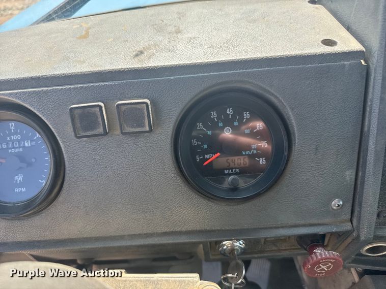 image for item ER2385 1997 Mack ready mix truck