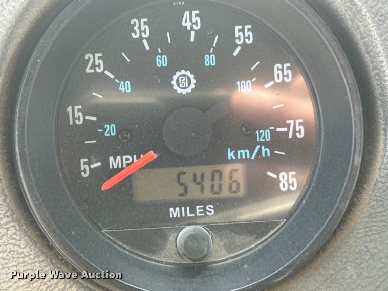 image for item ER2385 1997 Mack ready mix truck