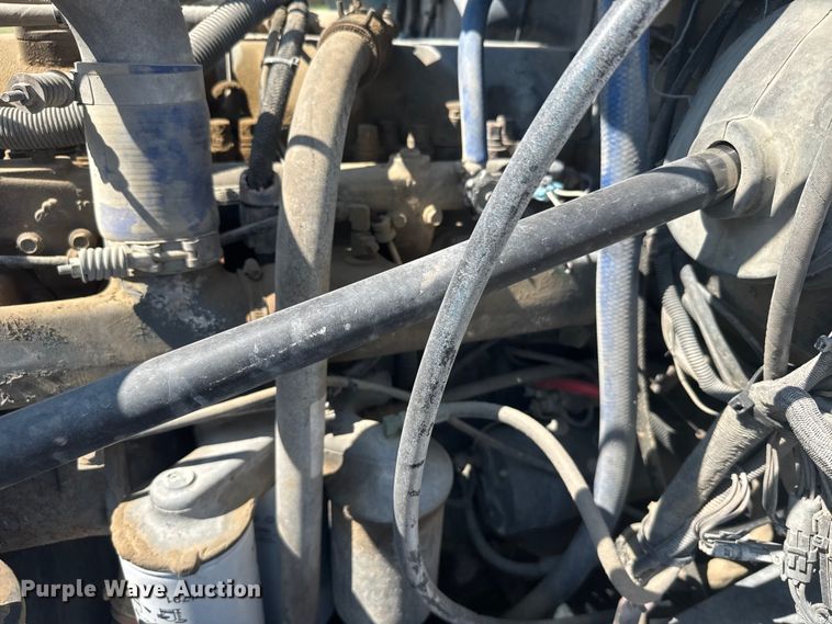 image for item ER2385 1997 Mack ready mix truck