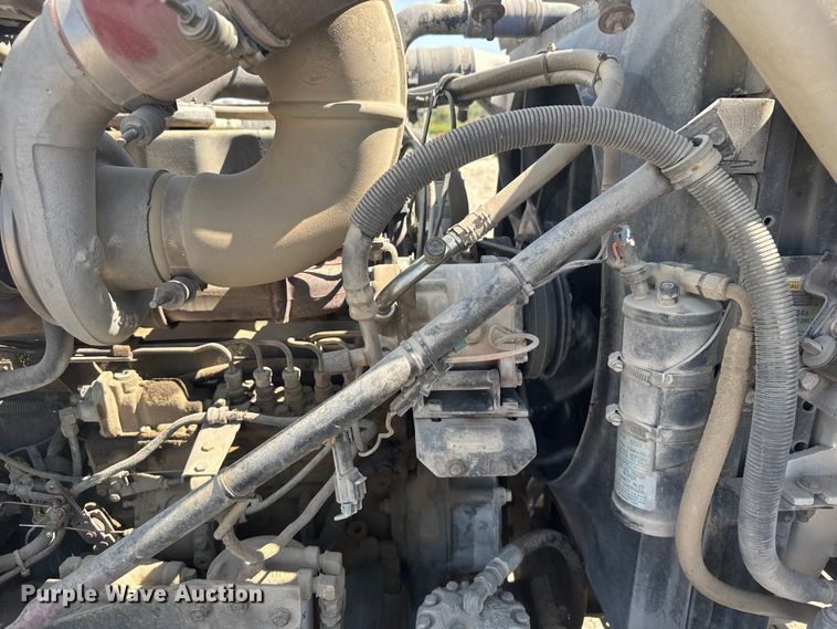 image for item ER2385 1997 Mack ready mix truck