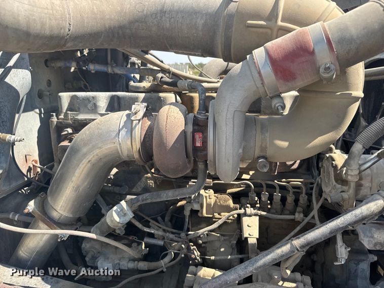 image for item ER2385 1997 Mack ready mix truck