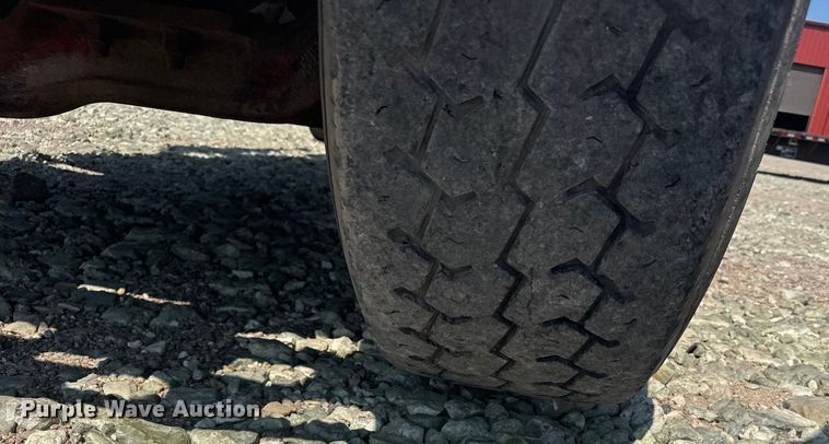 image for item ER2385 1997 Mack ready mix truck