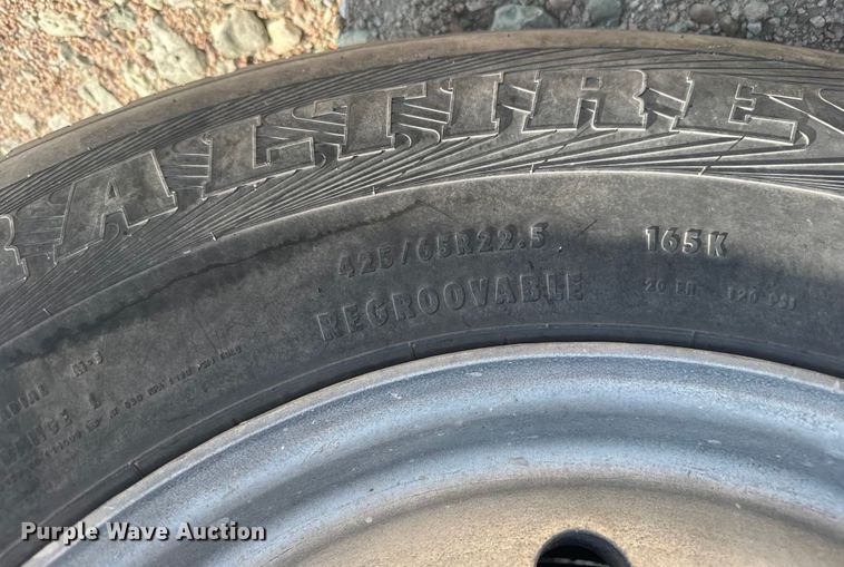 image for item ER2385 1997 Mack ready mix truck