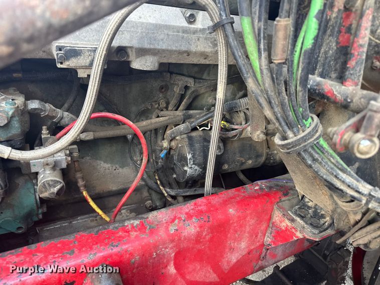 image for item ER2398 1990 Volvo GM WG64T semi truck