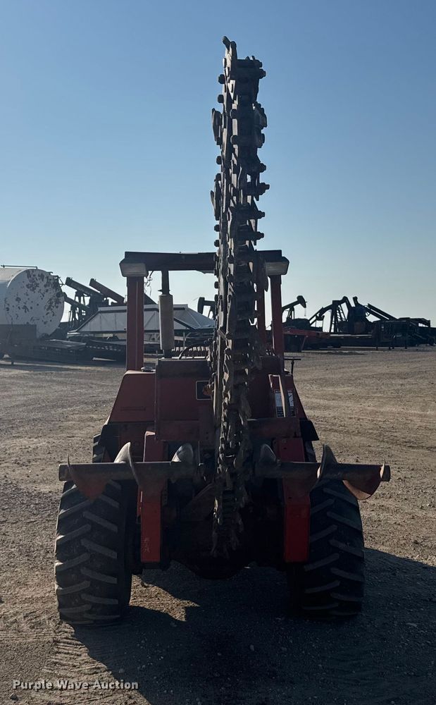 image for item ER2399 1991 Ditch Witch 7510 trencher