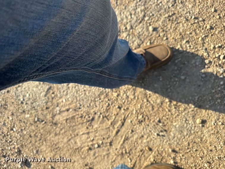 image for item ER2399 1991 Ditch Witch 7510 trencher