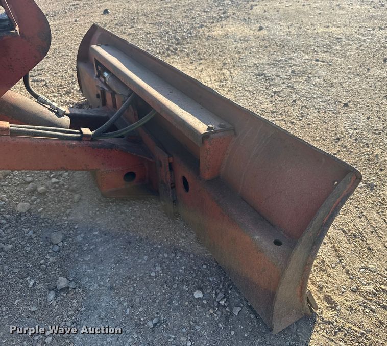 image for item ER2399 1991 Ditch Witch 7510 trencher