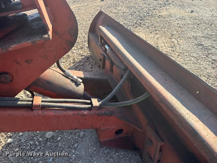 image for item ER2399 1991 Ditch Witch 7510 trencher