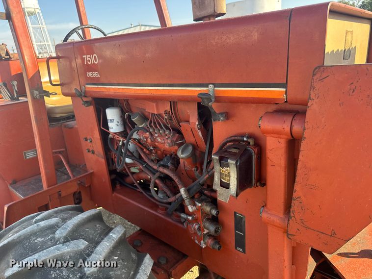 image for item ER2399 1991 Ditch Witch 7510 trencher