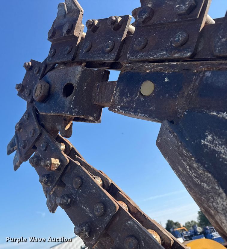 image for item ER2399 1991 Ditch Witch 7510 trencher