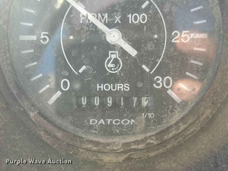 image for item ER2399 1991 Ditch Witch 7510 trencher