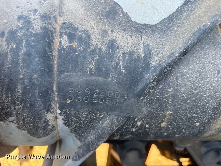 image for item ER2400 2006 Kenworth T800B winch truck