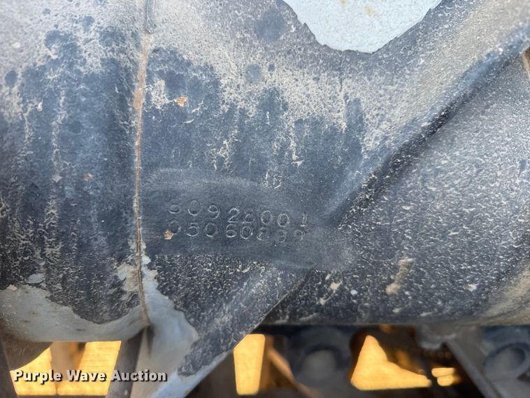 image for item ER2400 2006 Kenworth T800B winch truck