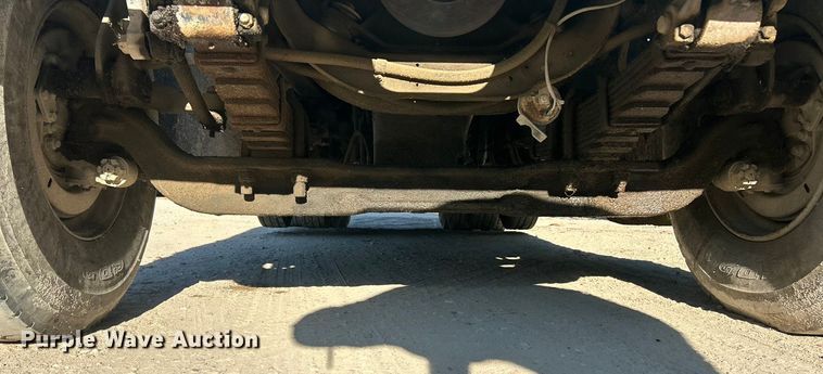 image for item ET3107 1998 International 2500 GLR dump truck