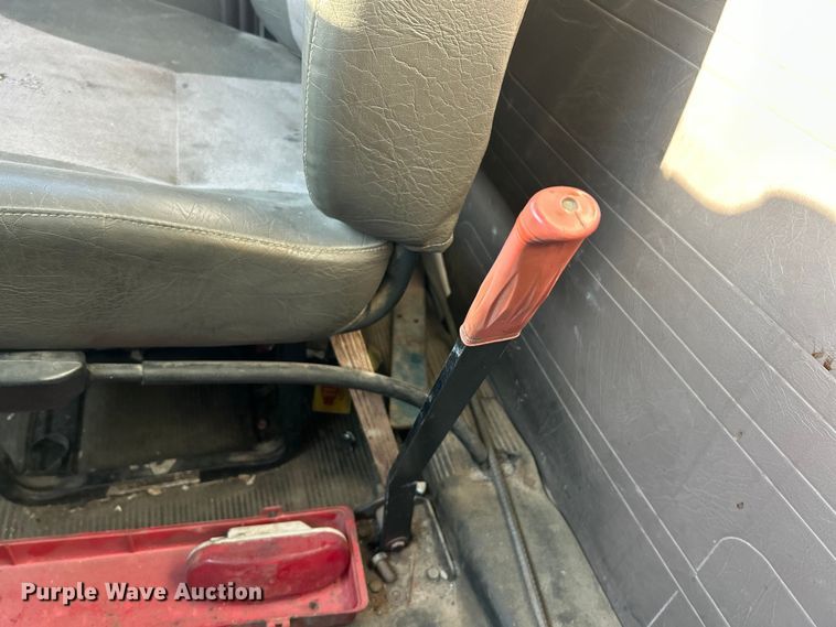 image for item ET3107 1998 International 2500 GLR dump truck