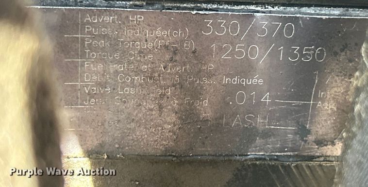 image for item ET3109 1999 International Paystar 5000 dump truck