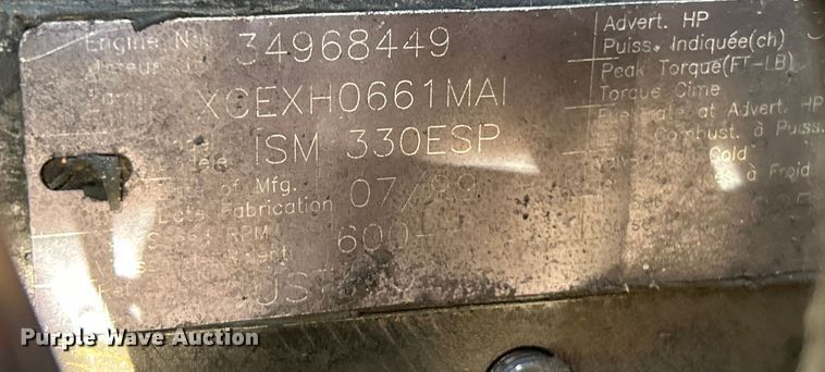 image for item ET3109 1999 International Paystar 5000 dump truck