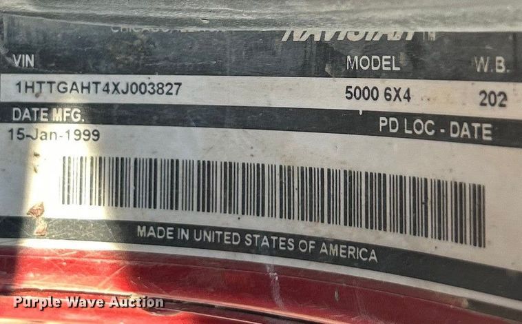 image for item ET3109 1999 International Paystar 5000 dump truck