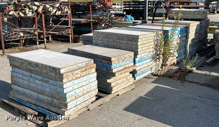 image for item ET3121 Symons concrete forms