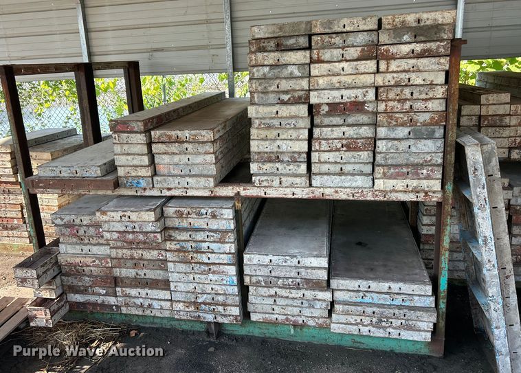 image for item ET3121 Symons concrete forms