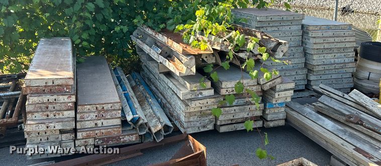 image for item ET3121 Symons concrete forms