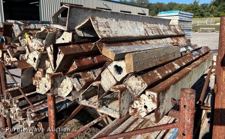 image for item ET3121 Symons concrete forms