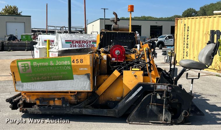 image for item ET3124 2014 Lee-Boy 8500T paver