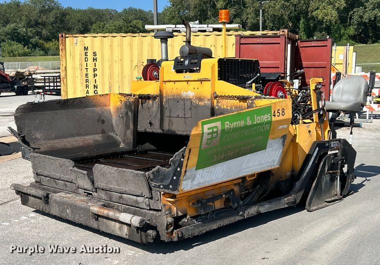 image for item ET3124 2014 Lee-Boy 8500T paver