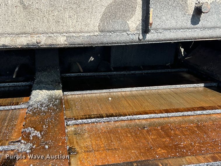 image for item ET3124 2014 Lee-Boy 8500T paver