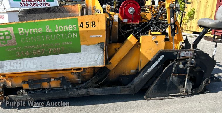 image for item ET3124 2014 Lee-Boy 8500T paver