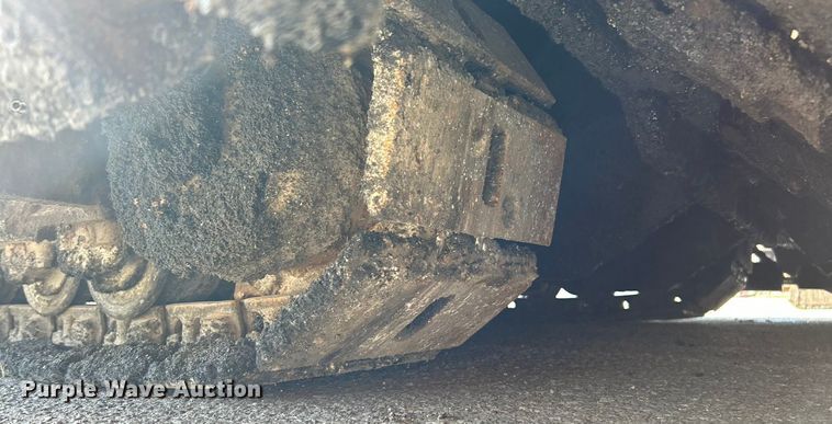 image for item ET3124 2014 Lee-Boy 8500T paver