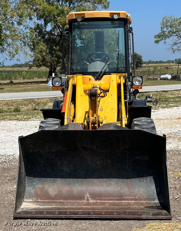 CARGADOR FRONTAL 2000 JCB 407