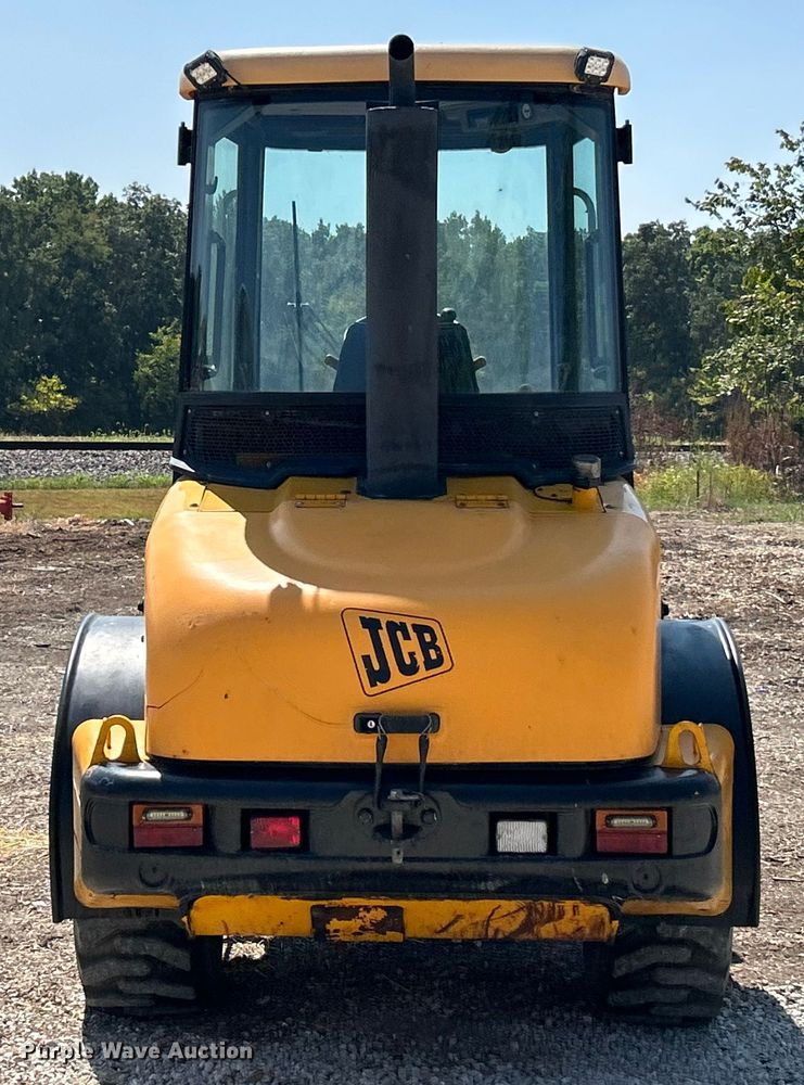 image for item ET3126 2000 JCB 407 wheel loader