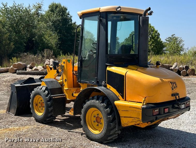 image for item ET3126 2000 JCB 407 wheel loader
