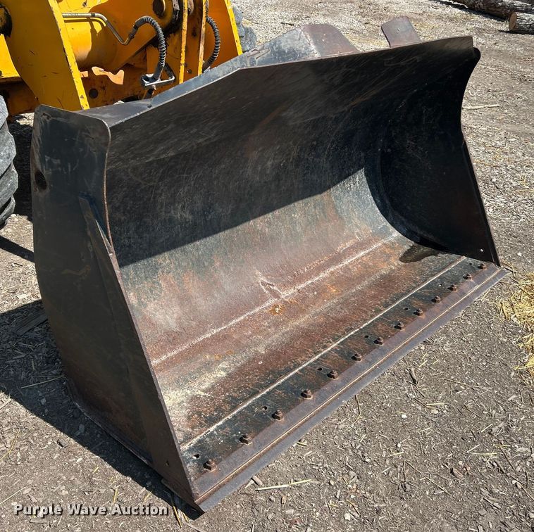 image for item ET3126 2000 JCB 407 wheel loader