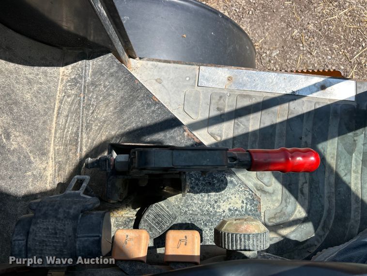 image for item ET3126 2000 JCB 407 wheel loader