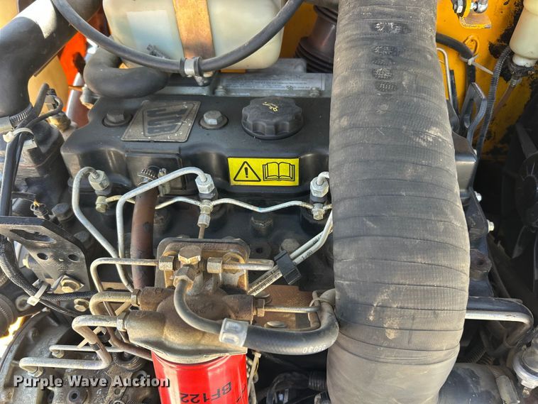 image for item ET3126 2000 JCB 407 wheel loader