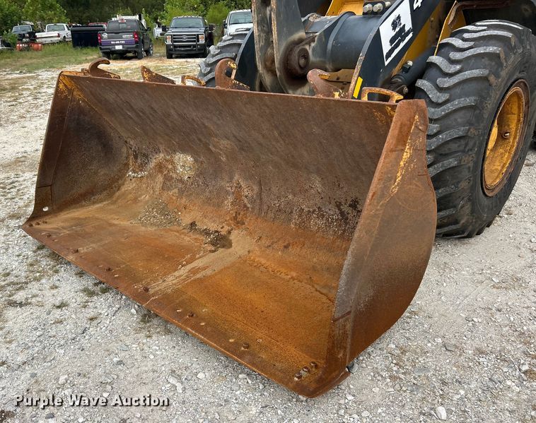 image for item ET3132 2018 John Deere 444K wheel loader