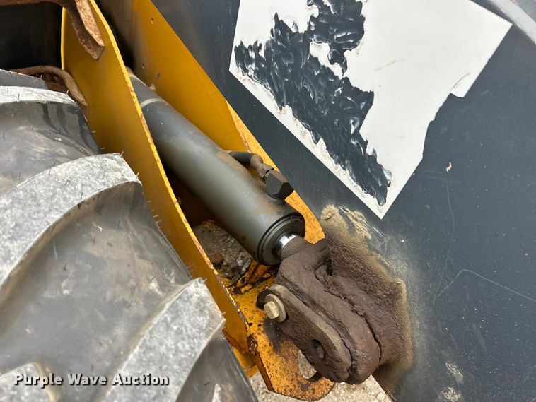 image for item ET3132 2018 John Deere 444K wheel loader