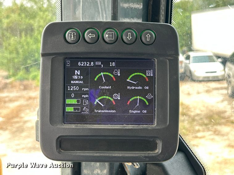 image for item ET3132 2018 John Deere 444K wheel loader