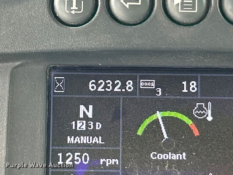 image for item ET3132 2018 John Deere 444K wheel loader