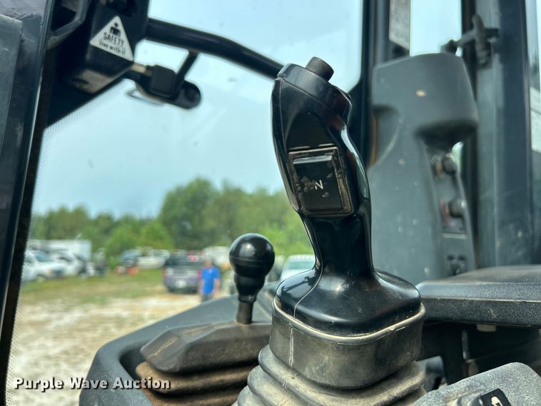 image for item ET3132 2018 John Deere 444K wheel loader