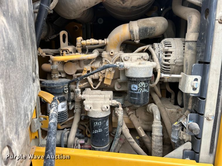 image for item ET3132 2018 John Deere 444K wheel loader