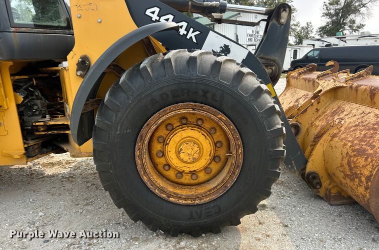 image for item ET3132 2018 John Deere 444K wheel loader