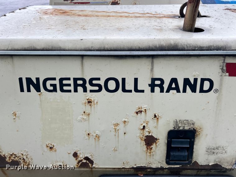 image for item ET3136 1994 Ingersoll-Rand P100DWD air compressor