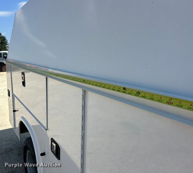 image for item ET3147 2019 Chevrolet Express utility van