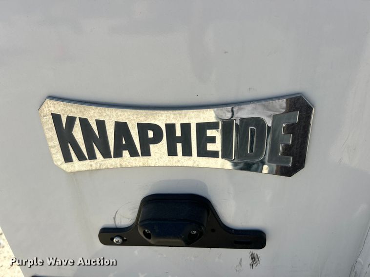 image for item ET3147 2019 Chevrolet Express utility van