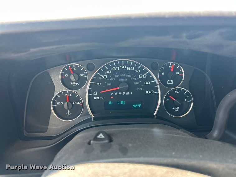 image for item ET3147 2019 Chevrolet Express utility van