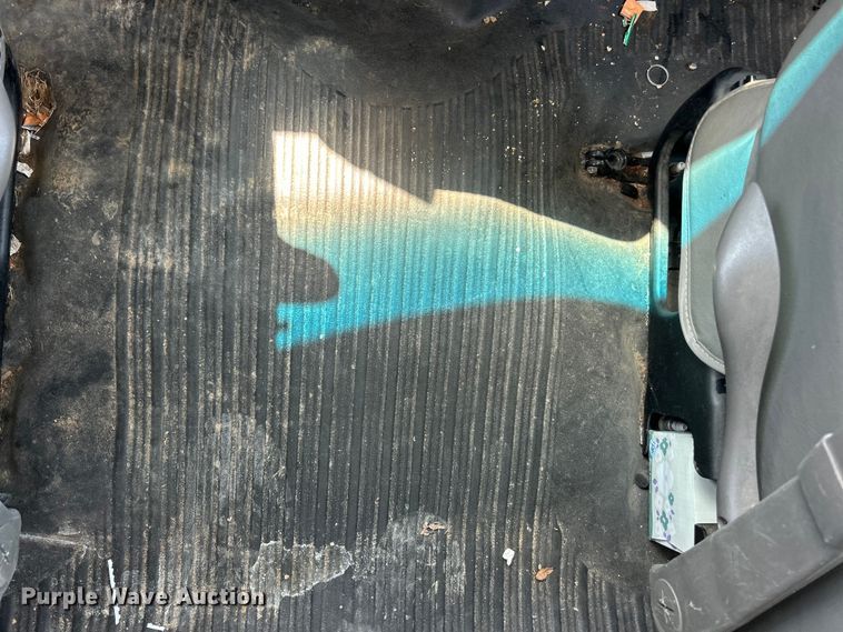 image for item ET3147 2019 Chevrolet Express utility van