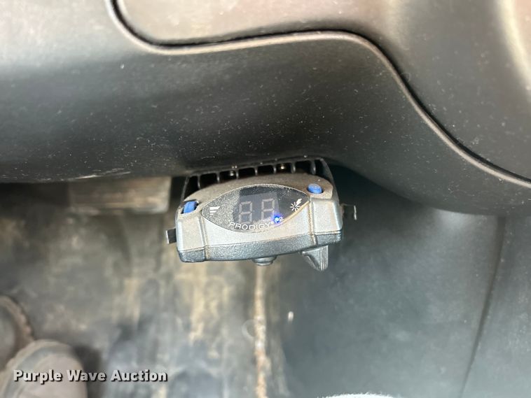 image for item ET3147 2019 Chevrolet Express utility van